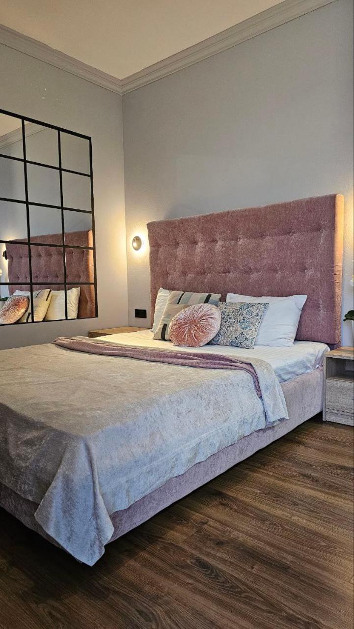 Blue Apartment Мукачево Экстерьер фото